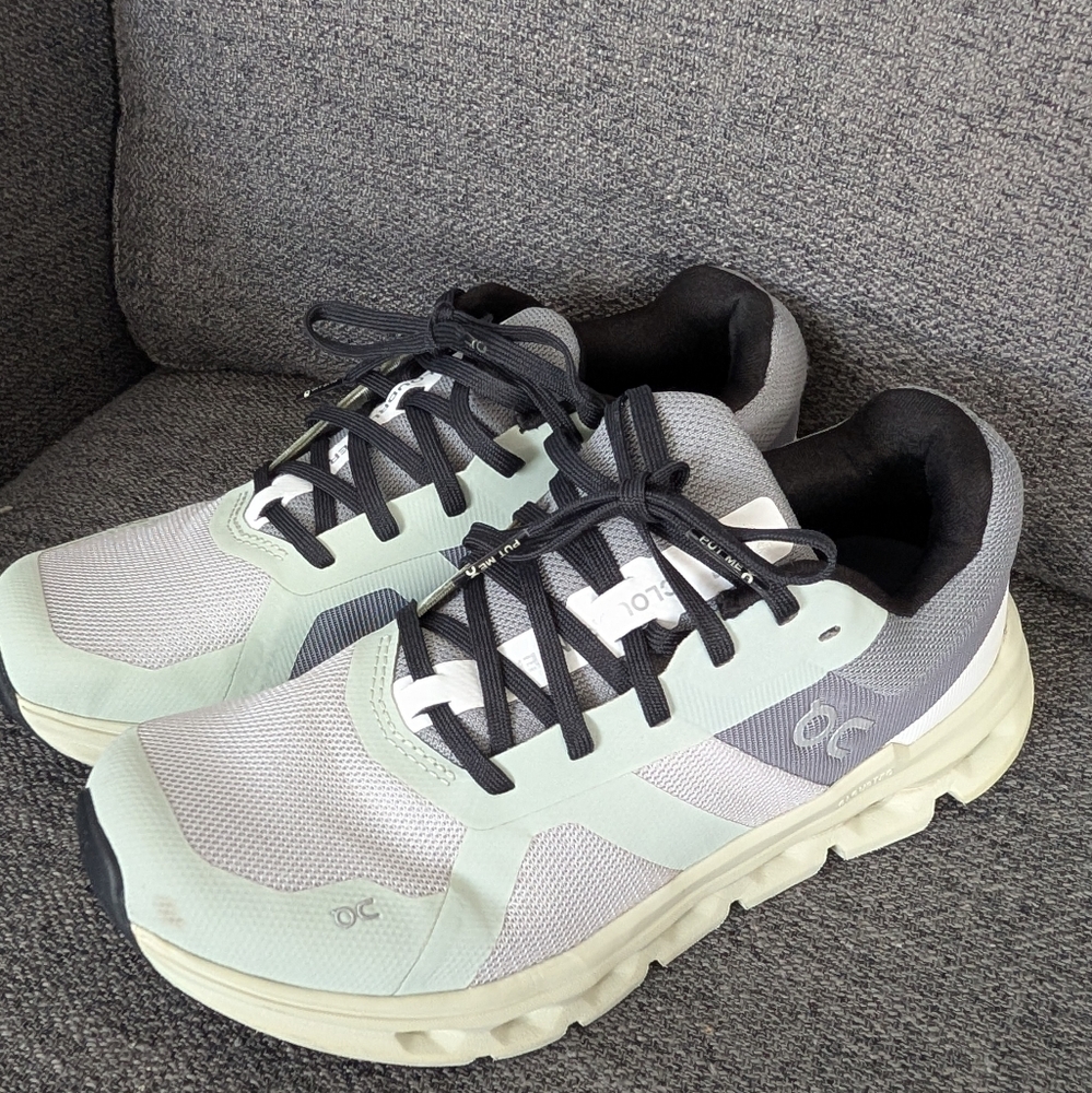 On Cloud Cloudrunner - image 5